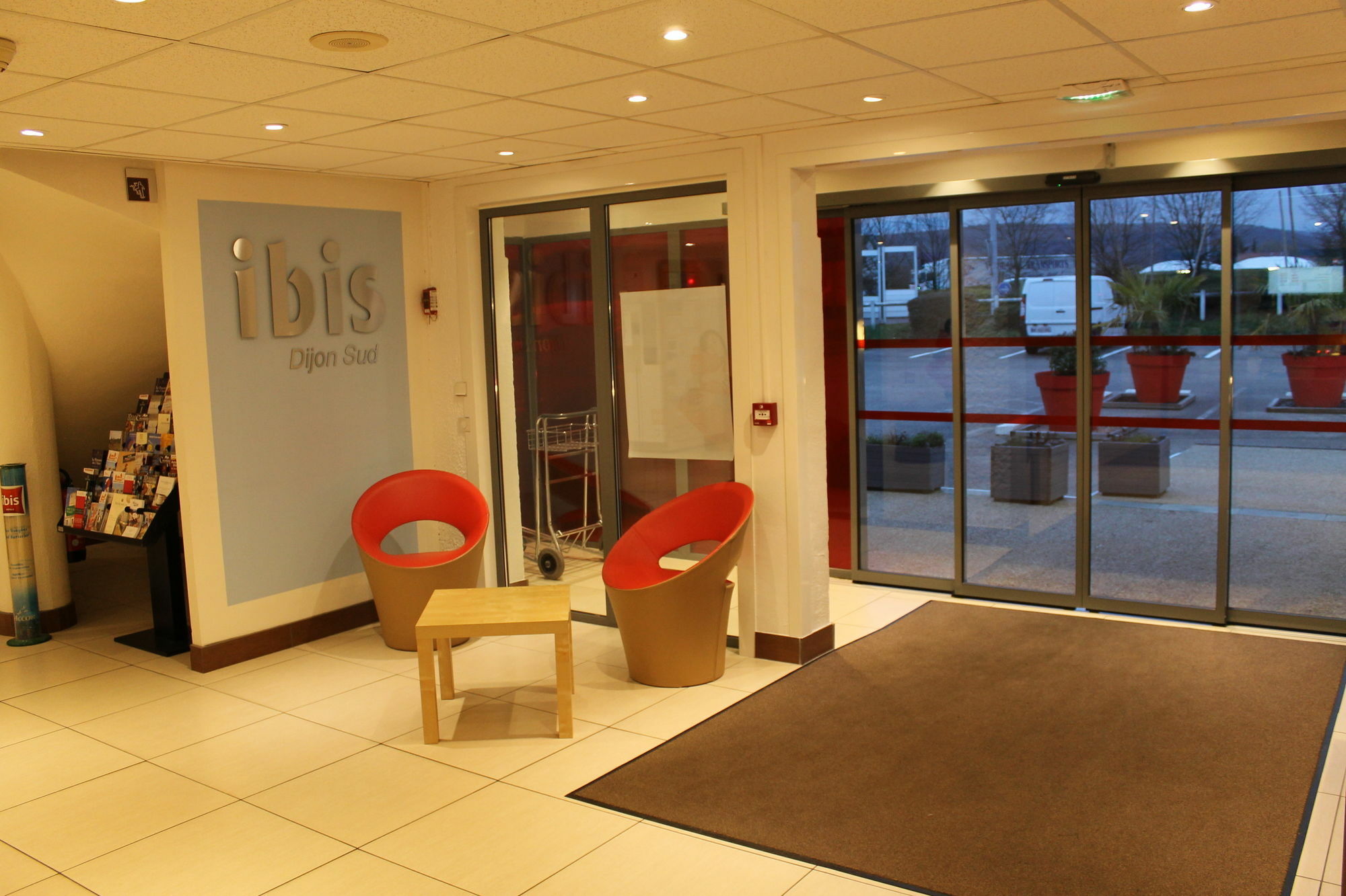 Ibis Dijon Sud Hotel Perrigny-les-Dijon Ngoại thất bức ảnh
